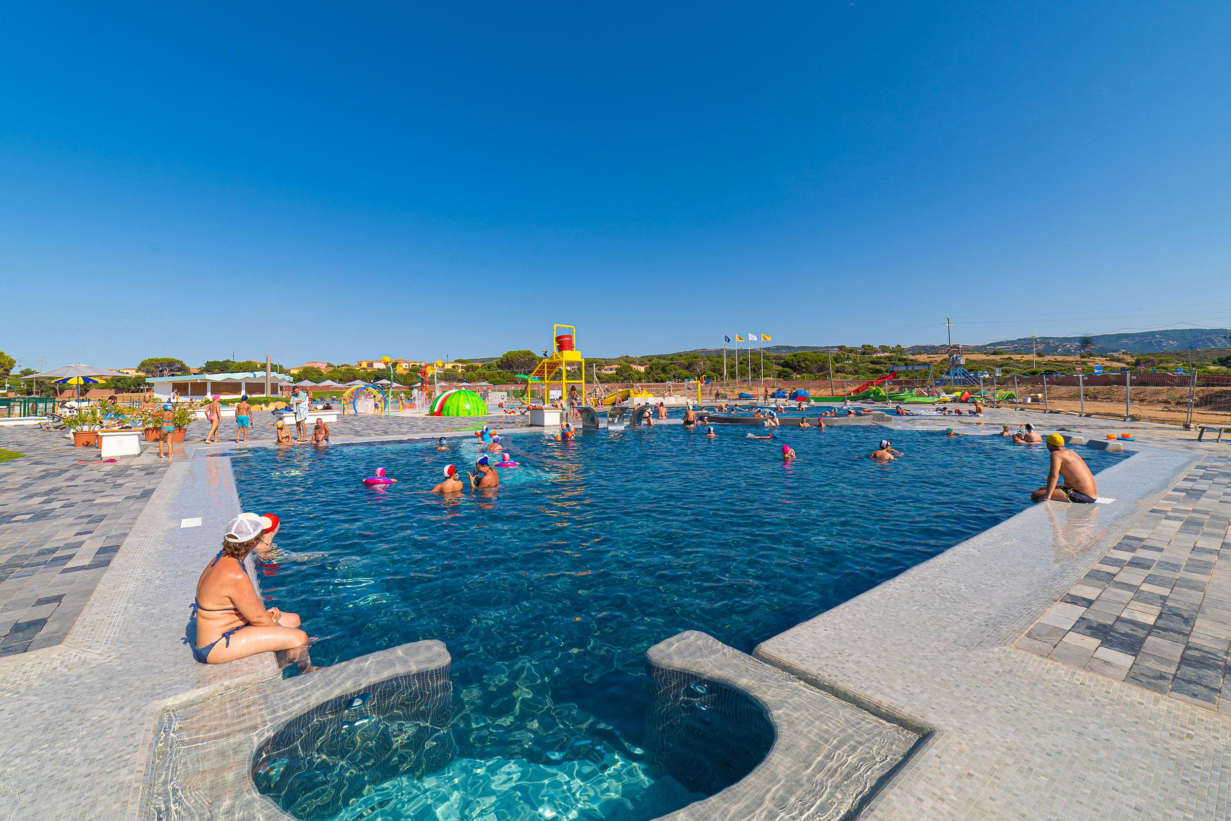 Camping Village Baia Blu La Tortuga 아글리엔투 외부 사진
