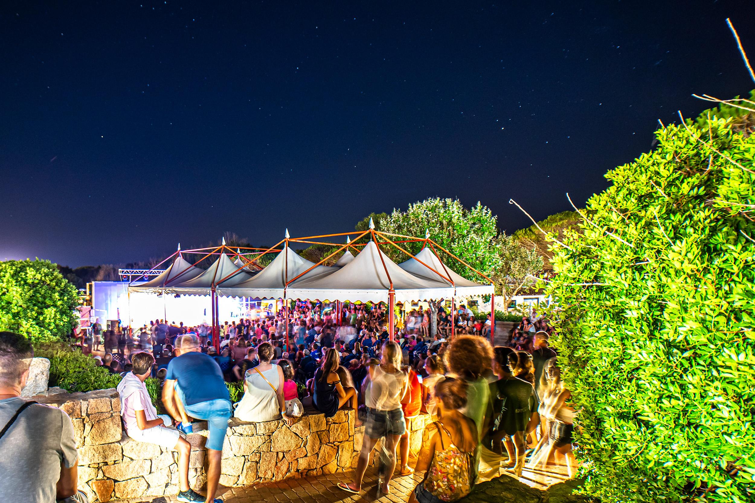 Camping Village Baia Blu La Tortuga 아글리엔투 외부 사진