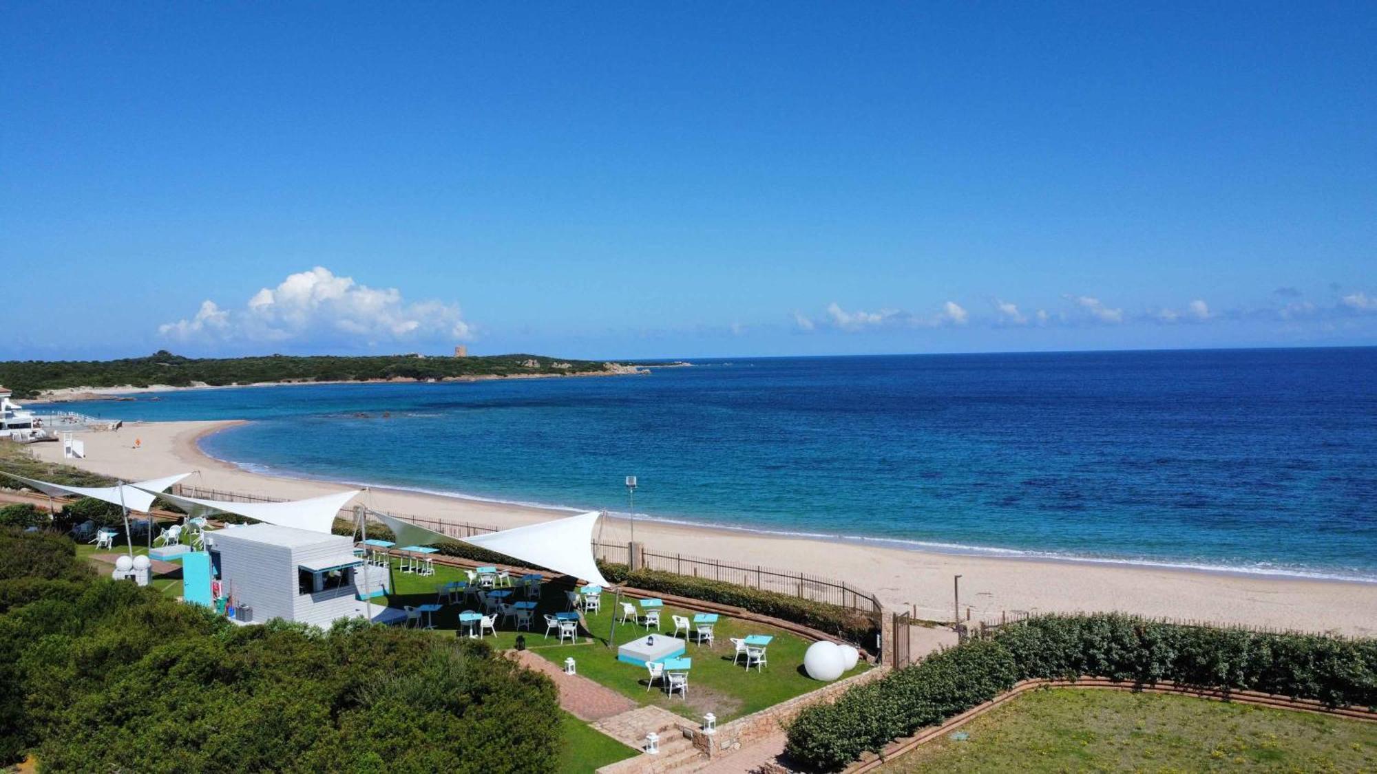 Camping Village Baia Blu La Tortuga 아글리엔투 외부 사진
