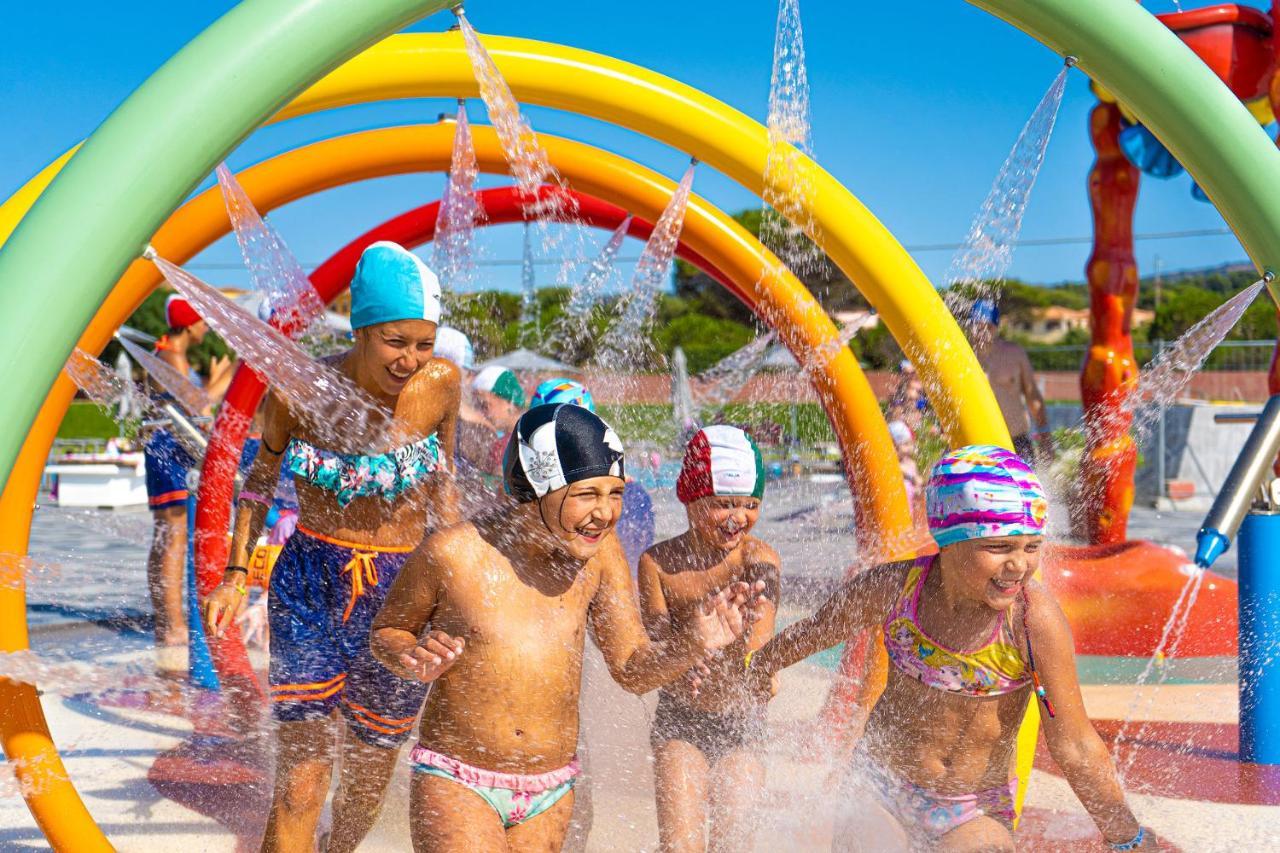 Camping Village Baia Blu La Tortuga 아글리엔투 외부 사진